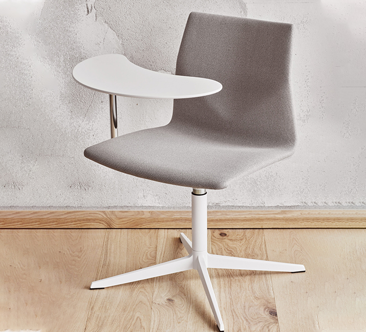 A Multifunctional Flexible Lounge Chair